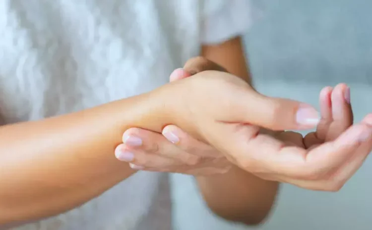  ARTHROKINETIC THERAPY FOR SCAPHOID INJURY